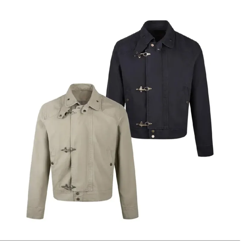 Herren modische Kurzjacke mit innovativen Schnallen und praktischem hochgeschlossenem Kragen – Taviero