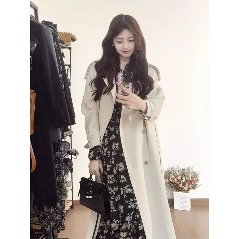 Damen Langer Oversize-Trenchcoat mit Ballonärmeln und Bindegürtel Echoarchiv