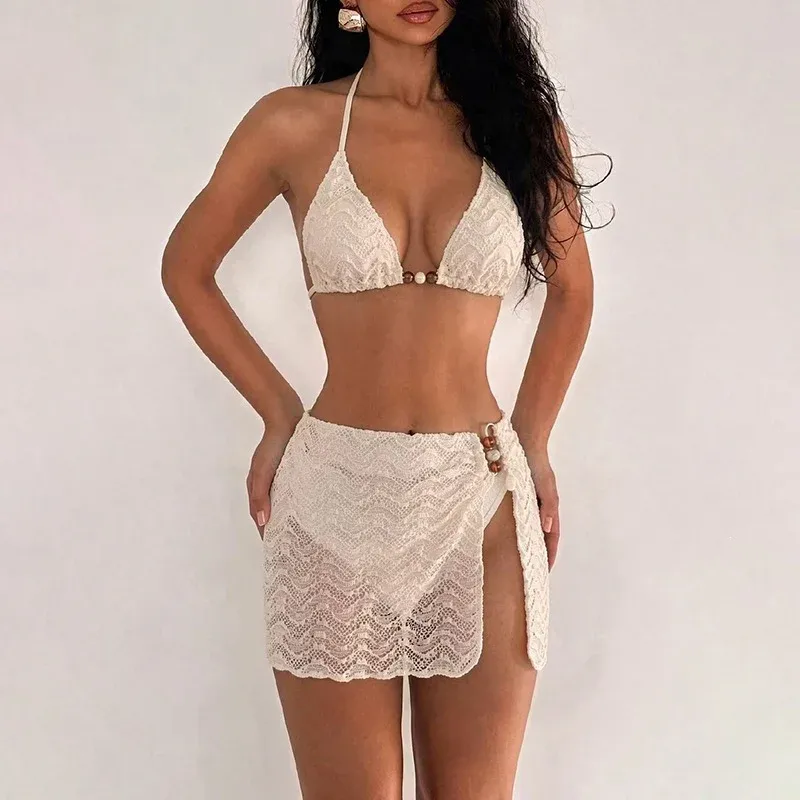 Damen Bikini-Set mit zarter Spitzenoptik und lässigem Wickelrock – Maréssa