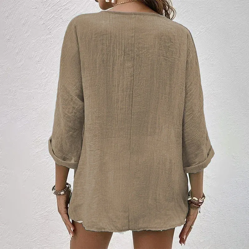 Stylisches T-Shirt mit V-Ausschnitt – Avérine